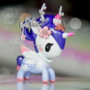 Tokidoki Yoshino Cherry Blossom Metallico Unicorno Sakura 3" 2022 SDCC Figure